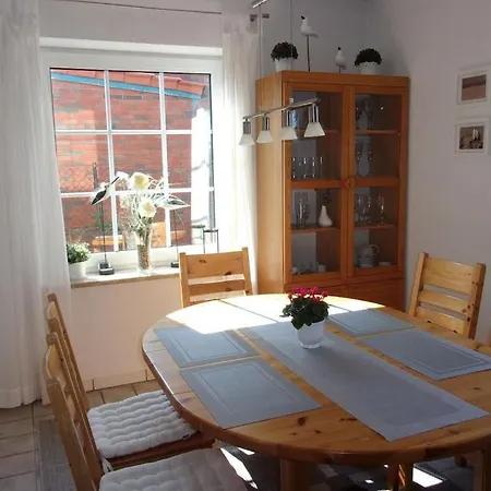 Friesenrose Comfortable Holiday Norddeich (Norden)