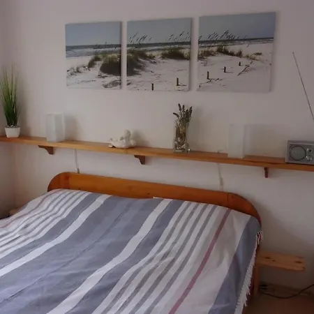Semesterbostad Friesenrose Comfortable Holiday Norddeich (Norden)